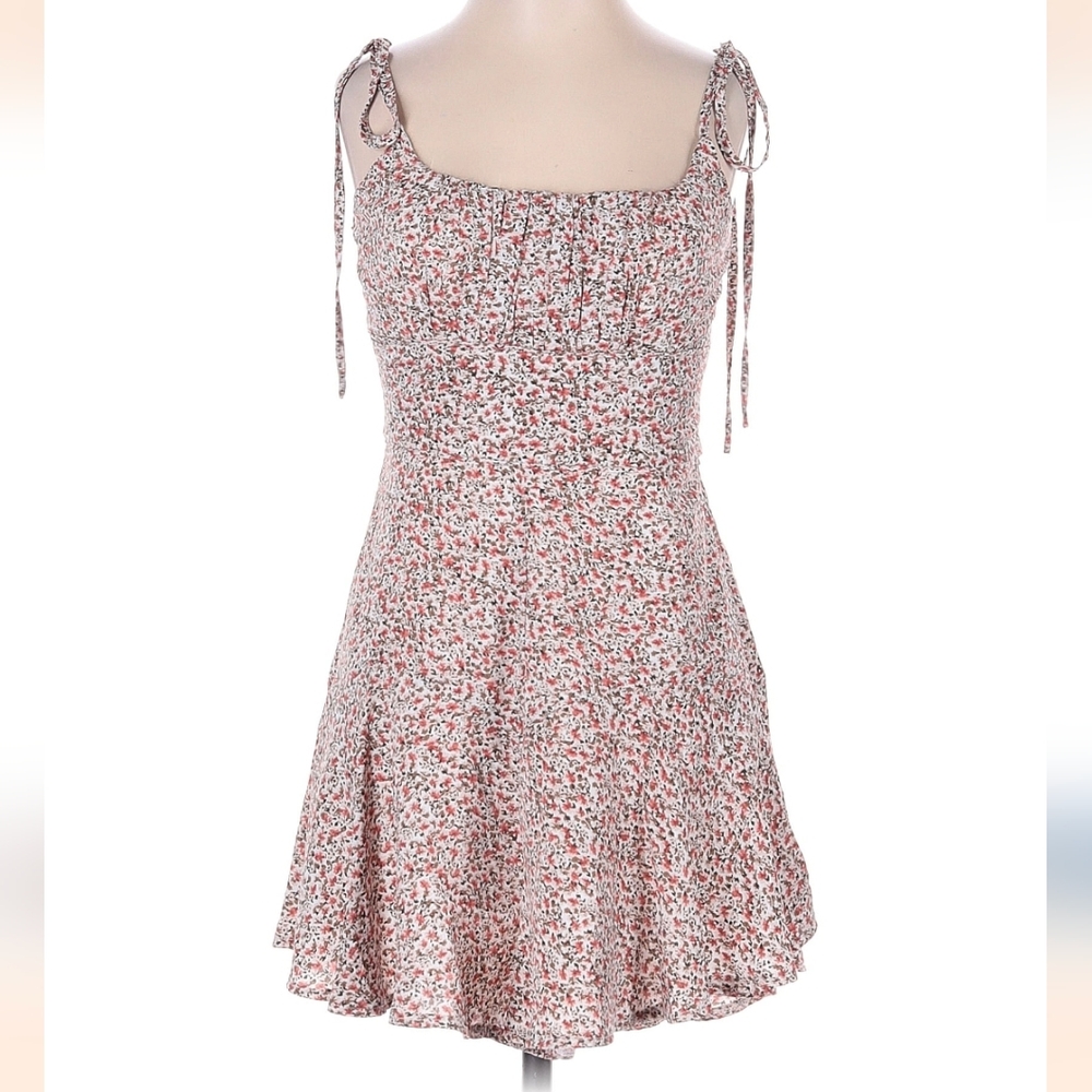 PRINCESS POLLY delicate Floral Romper